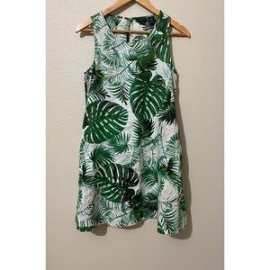 Tahari tank top dress size XS green leaves print color